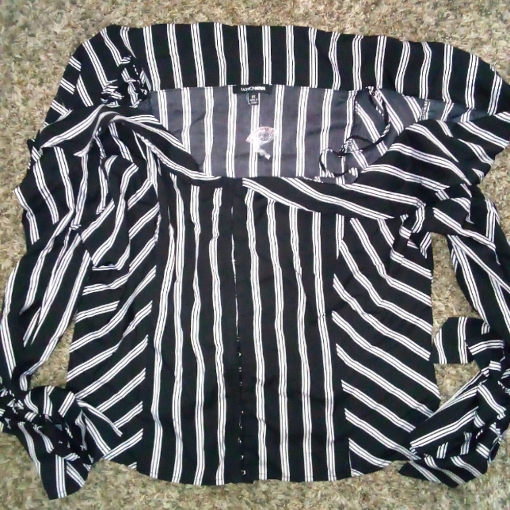 Fashion Nova Black/White Pinstripe Corset Bell Sleeve Off-Shoulder Blouse XL NWT